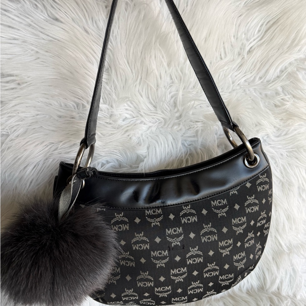 MCM Black Vintage Shoulder bag - Picture 6 of 13